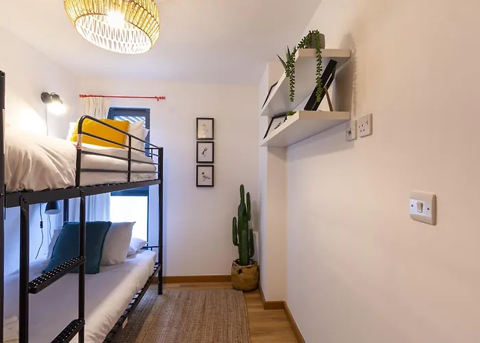 Elegance At The Lanes-3Bd