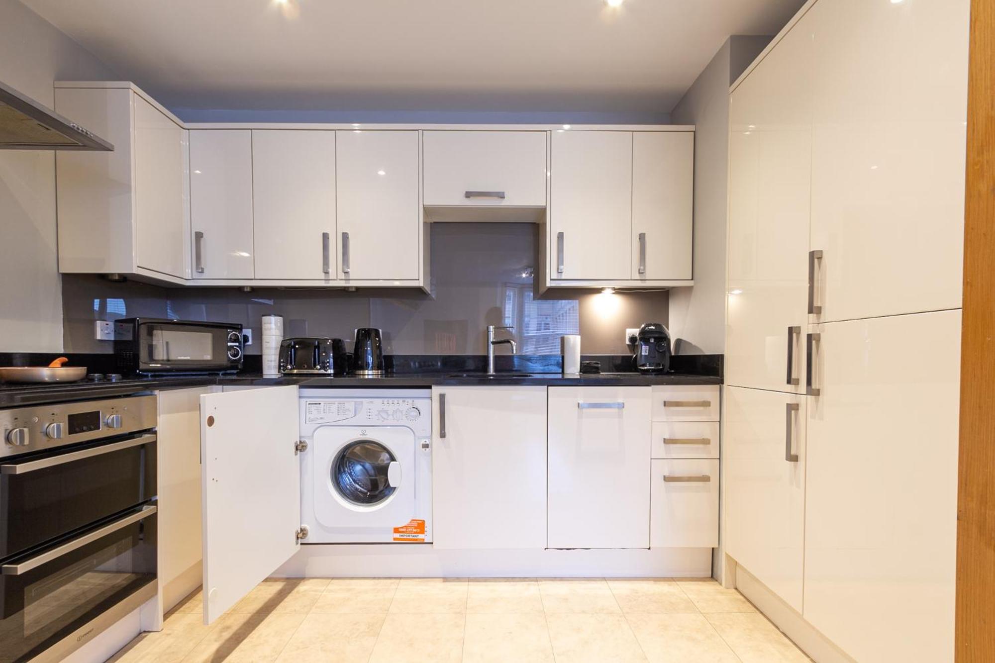 Apartment Elegance At The Lanes-3bd