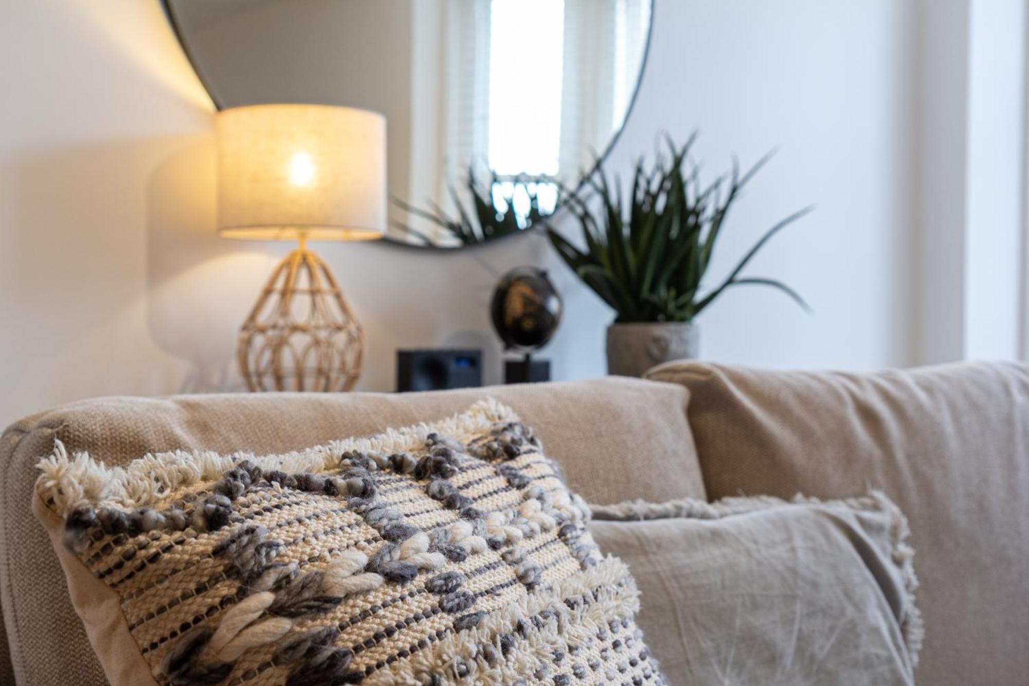 Apartment Elegance At The Lanes-3bd Brighton